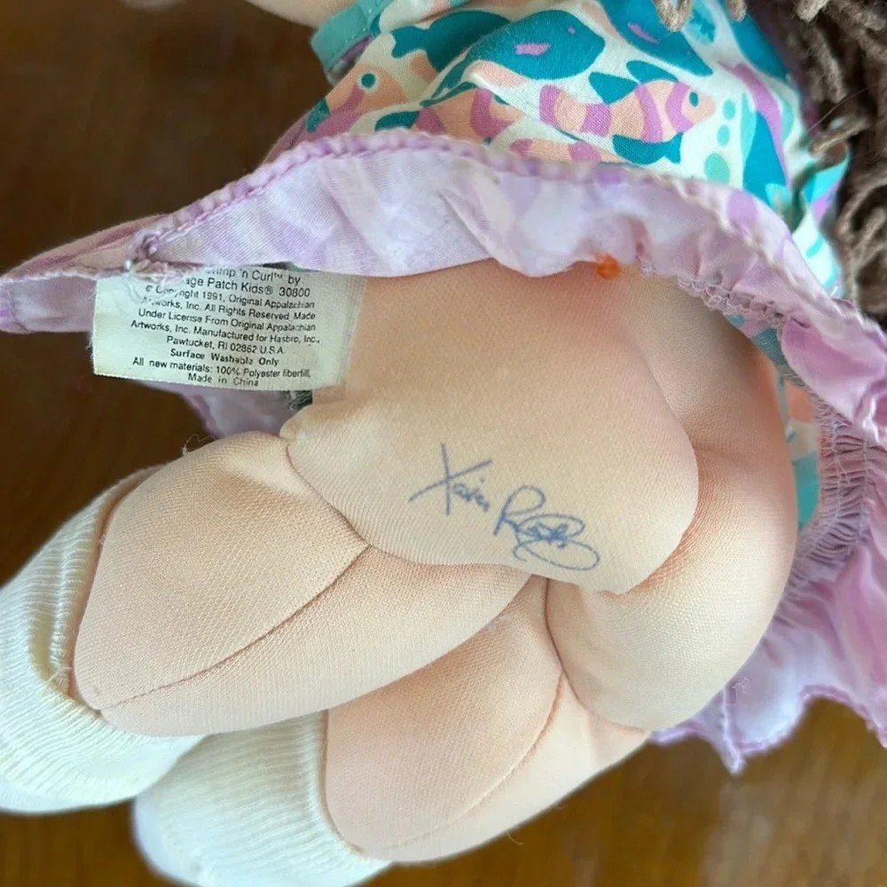 Vintage Cabbage Patch Kids 14” doll by Xavier Roberts - Picture 5 of 7